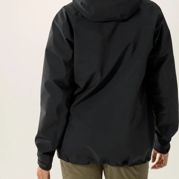 Arc'teryx Women’s beta Jacket - Picture 3 of 12